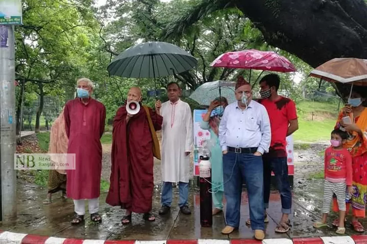 ‘চট্টগ্রামের ফুসফুস’ বাঁচাতে অক্সিজেন মুখে অবস্থান মুক্তিযোদ্ধার