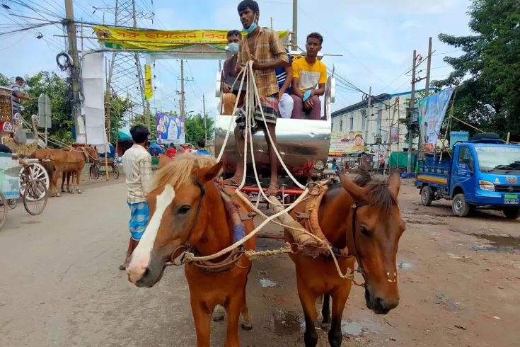 বেকার-থাকলে-বাঁচানো-যাবে-না-ঘোড়াগুলো