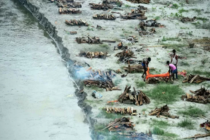 করোনায় ভারতে সরকারি হিসাবের চেয়ে ৩০ লাখ বেশি মৃত্যু 