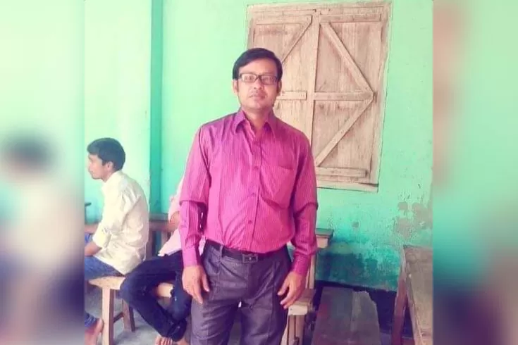 ঘাস কাটতে গিয়ে ভিমরুলের কামড়ে মৃত্যু