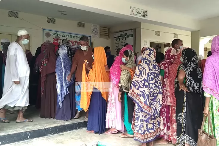 ব্রাহ্মণবাড়িয়ায়-এবার-এক-নারীকে-দুবার-টিকা
