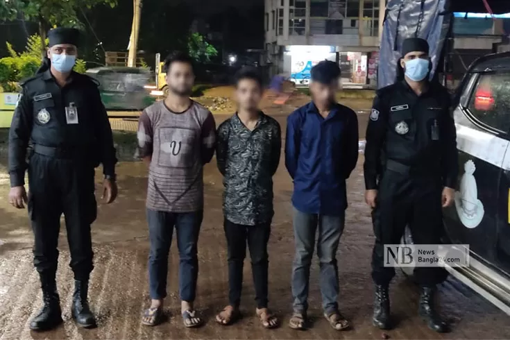 র‍্যাবের-হাতে-কিশোর-গ্যাংয়ের-তিন-সদস্য-আটক