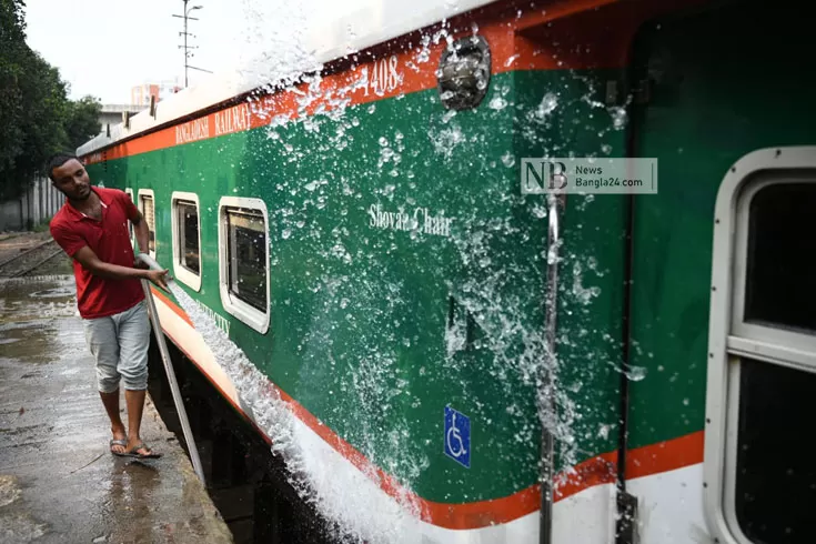 ট্রেন-চলবে-৩৮-জোড়া-টিকিট-মিলবে-কাউন্টারেও