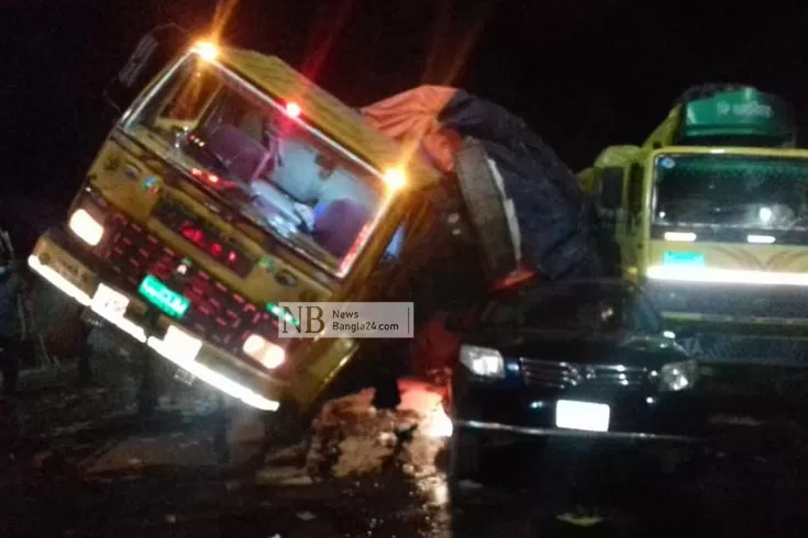 পদ্মা-সেতুতে-ফেরির-ধাক্কা-এবার-বরখাস্ত-মাস্টার-সুকানি