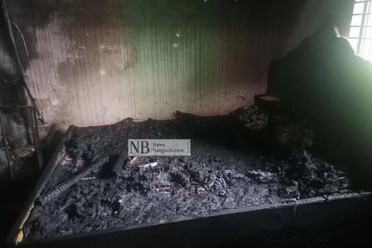 আগুনে পুড়ল শ্রমিকদের ১২ বসতঘর