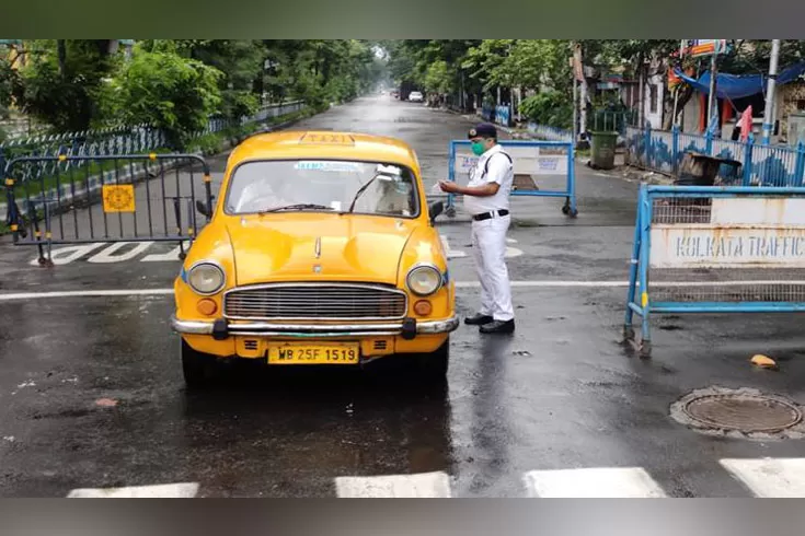 পশ্চিমবঙ্গে করোনা বিধিনিষেধ বহাল ৩০ আগস্ট পর্যন্ত