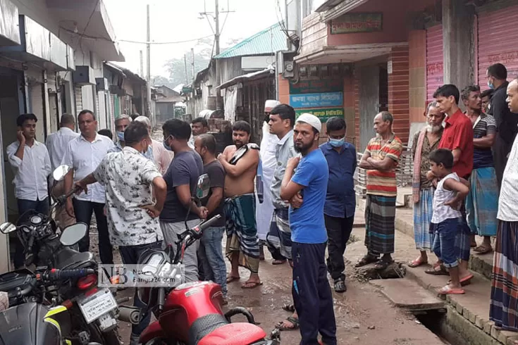 পাহারাদারসহ-অর্ধশতাধিক-মানুষকে-আটকে-বাজা‌রে-ডাকা‌তি