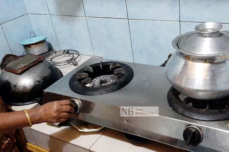 ভোগান্তির-১৩-ঘণ্টা-পর-কুমিল্লায়-স্বাভাবিক-গ্যাস-সরবরাহ