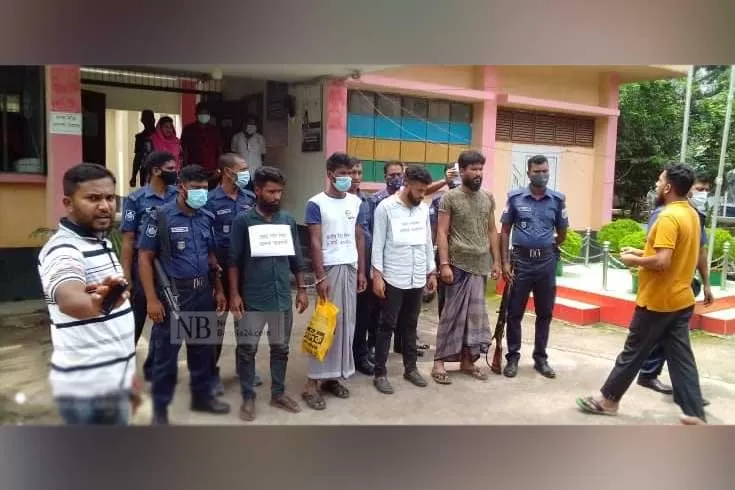 পুলিশের-ওপর-হামলা-কাউন্সিলরসহ-গ্রেপ্তার-৪