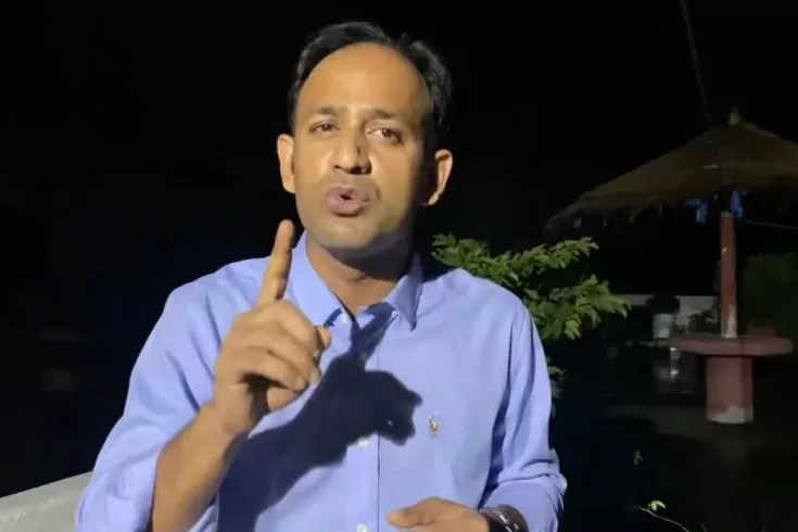 রাজনৈতিক-দুর্বৃত্ত-কারা-জানতে-চান-ব্যারিস্টার-সুমন