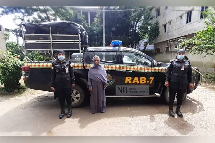 তালাক-দেয়ায়-স্বামীকে-হত্যা-করে-শিউলী-র‍্যাব