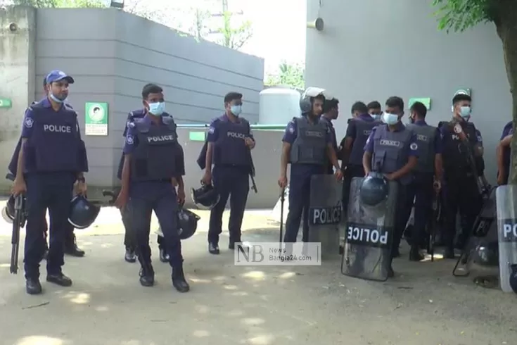বিক্ষোভ করায় ৩৮ পোশাকশ্রমিককে বরখাস্ত