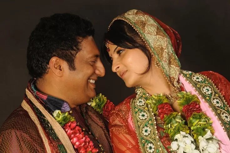ছেলের অনুরোধে আবারও বিয়ে করলেন প্রকাশ রাজ