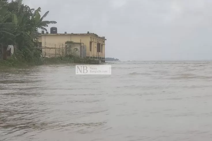 ‘স্কুল নদীতে চলে গেলে আমরা পড়ব কোথায়?’