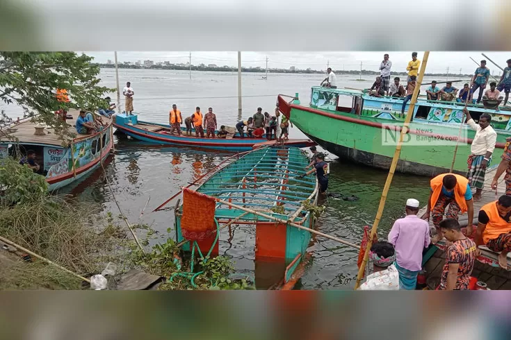 লইস্কা-বিল-থেকে-টেনে-তোলা-হচ্ছে-সেই-ট্রলার