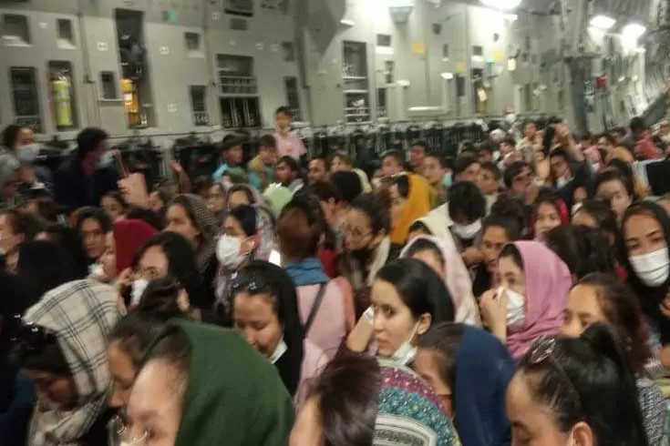 চট্টগ্রামে-ফিরতে-রিয়াদে-অপেক্ষা-আফগান-শিক্ষার্থীদের