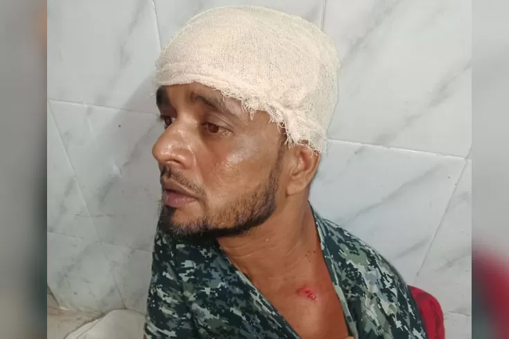 যুবলীগ নেতাকে কুপিয়ে জখম