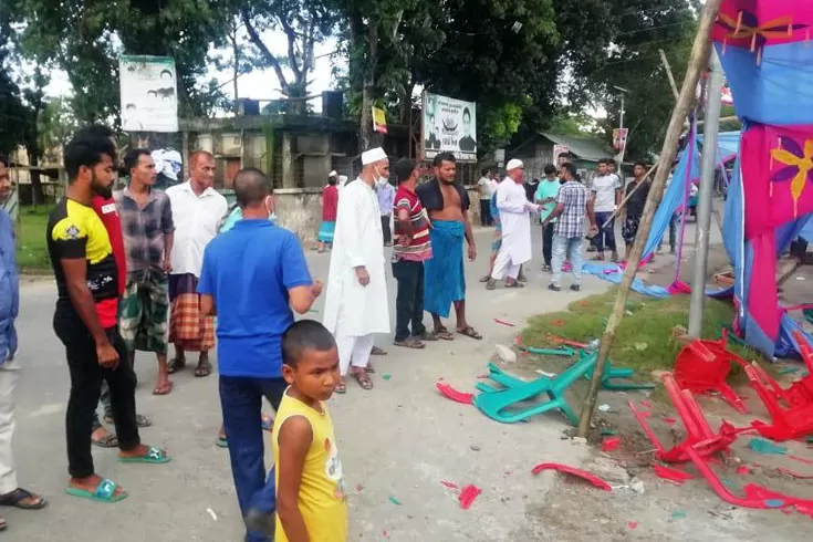 শোকসভায় হামলা-ভাঙচুরের অভিযোগ