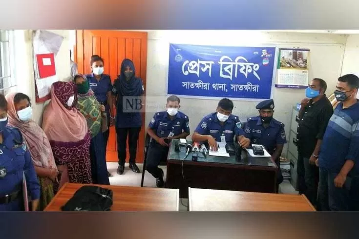 ‘যৌতুক না পেয়ে’ গর্ভপাত, স্বামী-নার্সসহ গ্রেপ্তার ৫