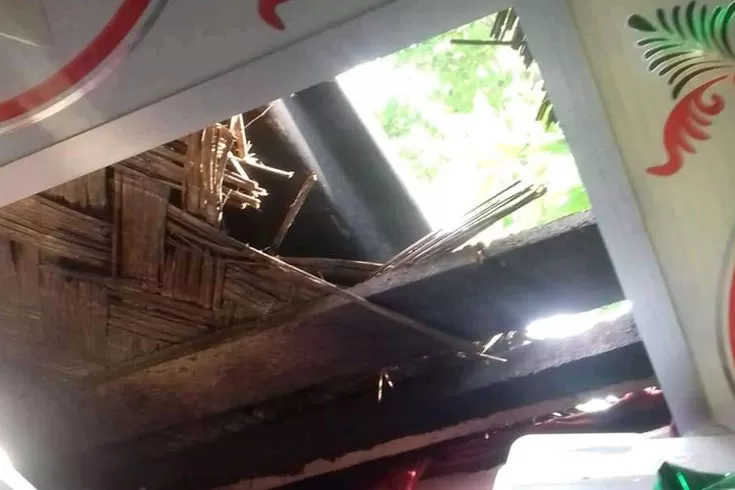 দোকানের টিন কেটে ছয় লাখ টাকা চুরির অভিযোগ