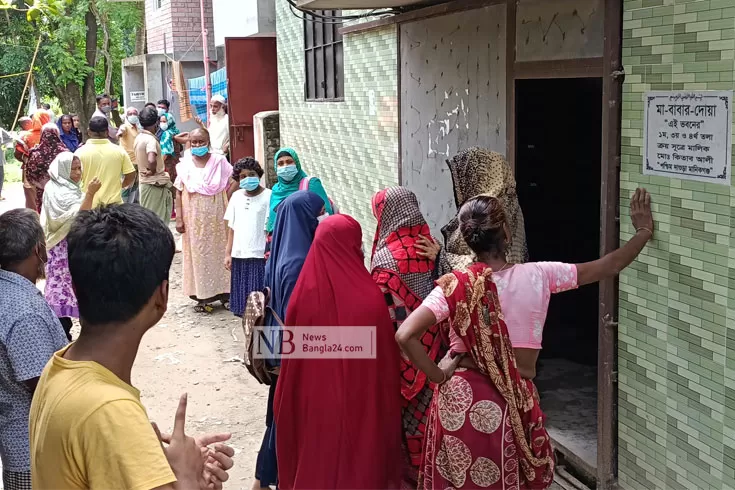 পুলিশের স্ত্রীর হাত-মুখ বাঁধা মরদেহ উদ্ধার