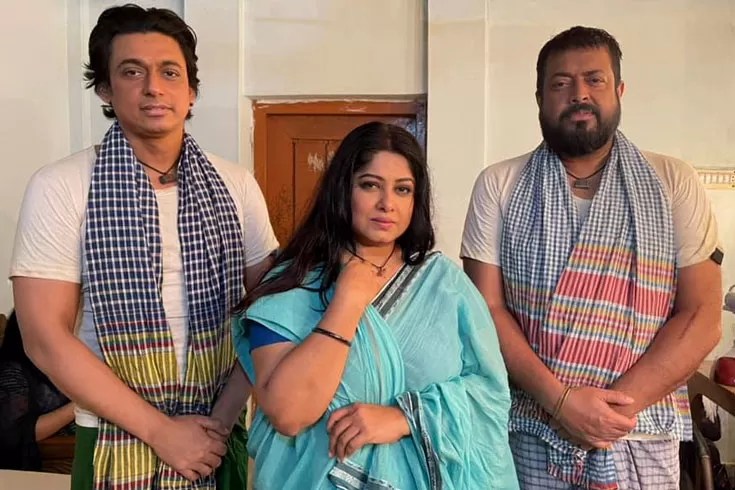 ‘সোনার চর’ সিনেমায় একসঙ্গে তারা