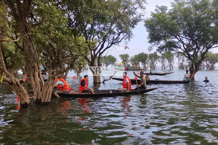 ছুটির-দিনে-হাওরবিলাস