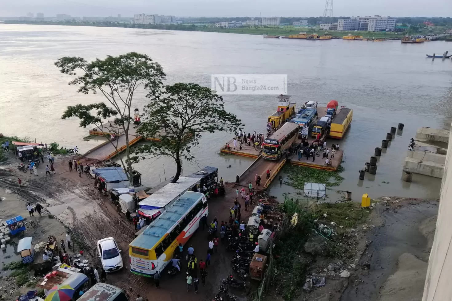 সেতুতে বন্ধ লেবুখালি ঘাট, কেউ খুশি কেউ স্মৃতিকাতর