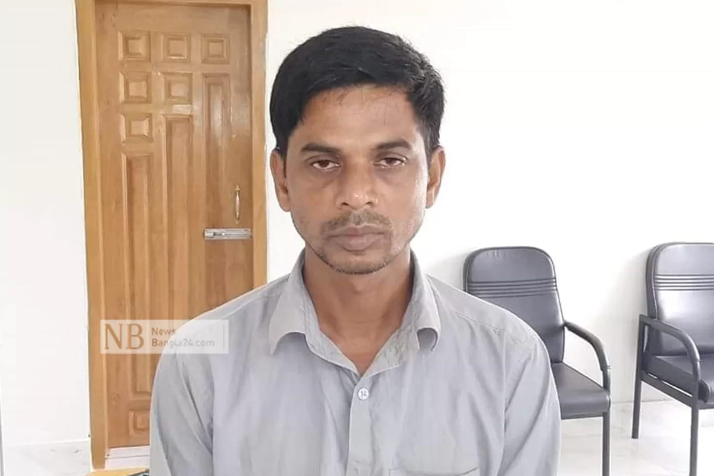 ‘বিয়ের কথা বলে ধর্ষণ, চাকরির প্রলোভনে অর্থ আত্মসাৎ’