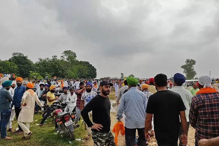 নিহত কৃষকদের পরিবারের কাছে যাবে তৃণমূল