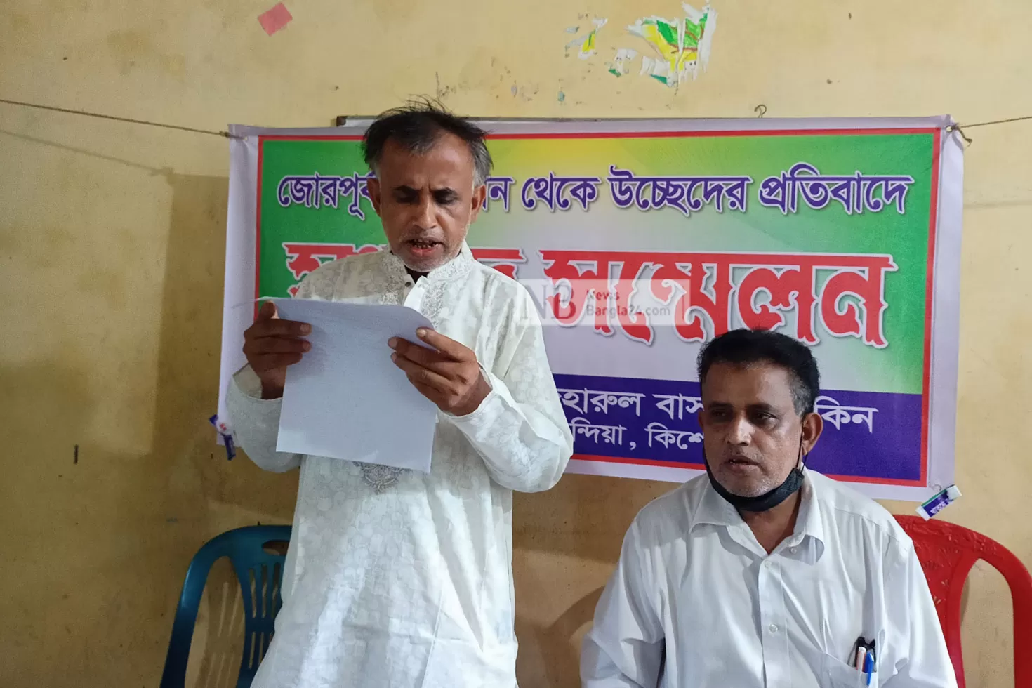 দোকান দখলের পর ব্যবসায়ীকে হুমকির অভিযোগ