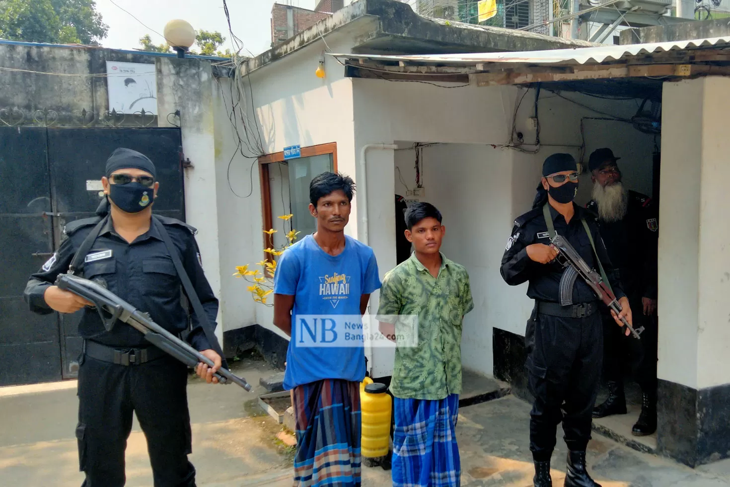 কিশোরীকে ‘ধর্ষণ ও গর্ভপাত’, ২ মামা গ্রেপ্তার