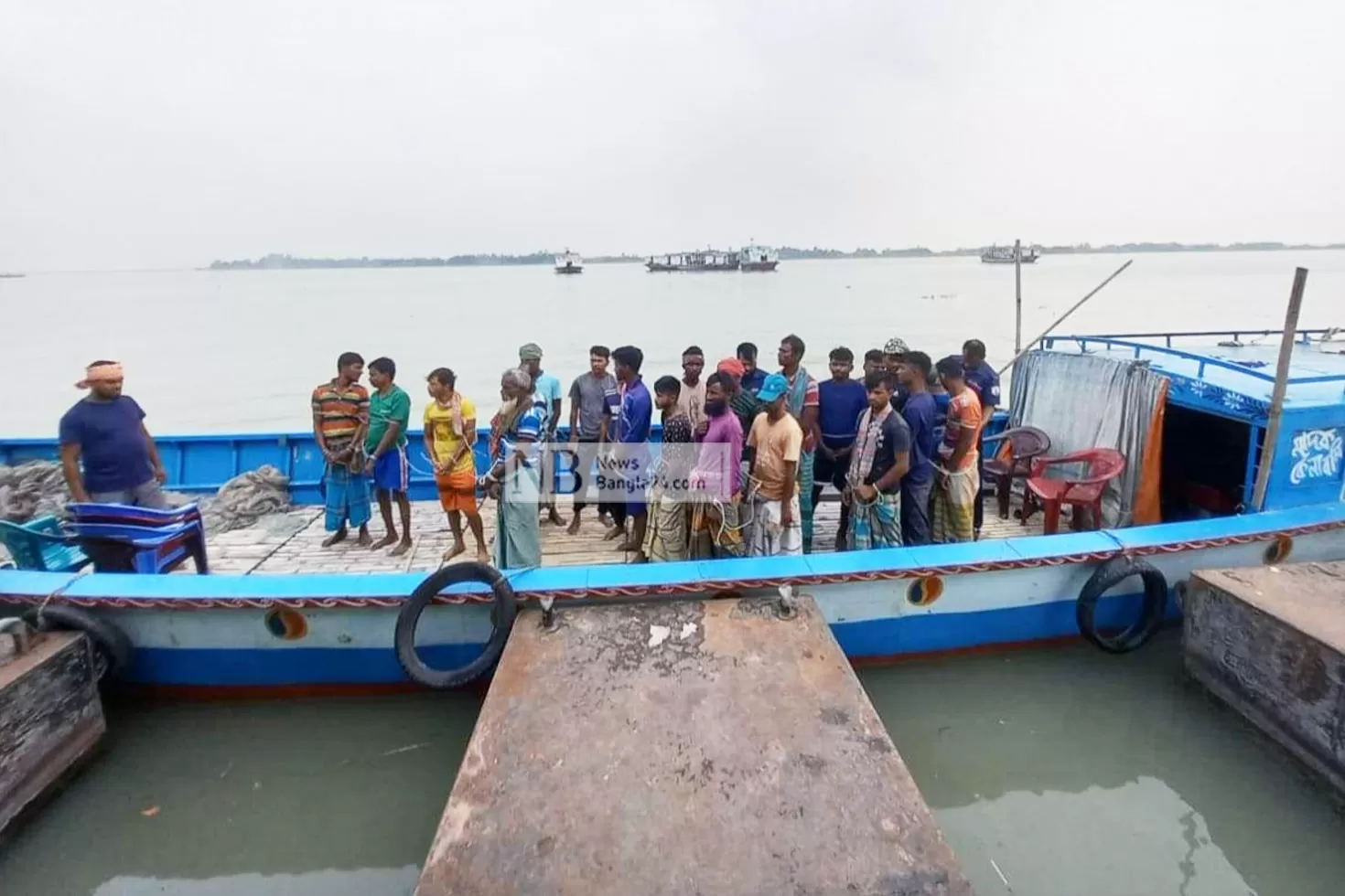 নিষেধাজ্ঞা ভেঙে ইলিশ শিকার, ৩৮ জেলের কারাদণ্ড