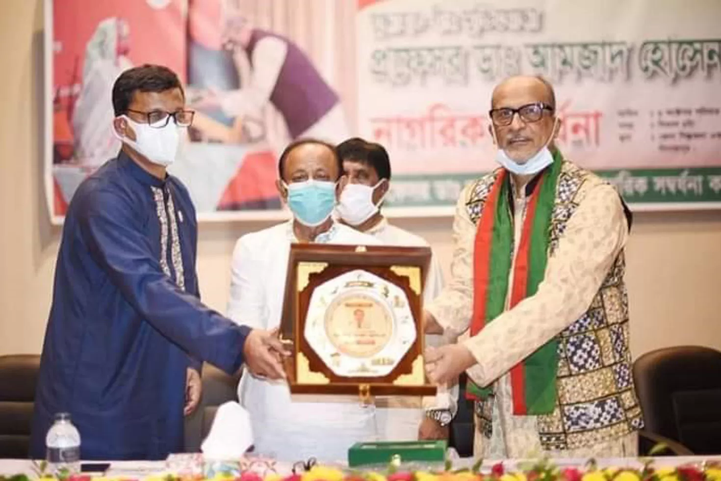 ‘৩০ লাখ শহীদের রক্ত বৃথা যেতে পারে না’