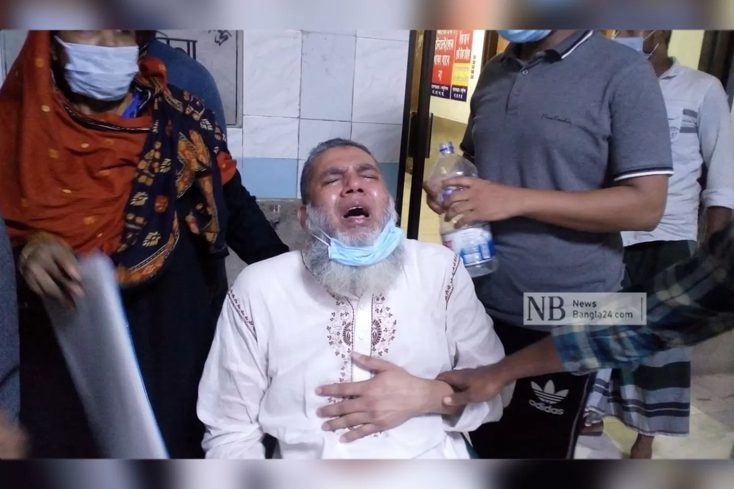 রাজধানীতে চাঁদা না দেয়ায় প্রতিষ্ঠানে হামলা, লুটের অভিযোগ