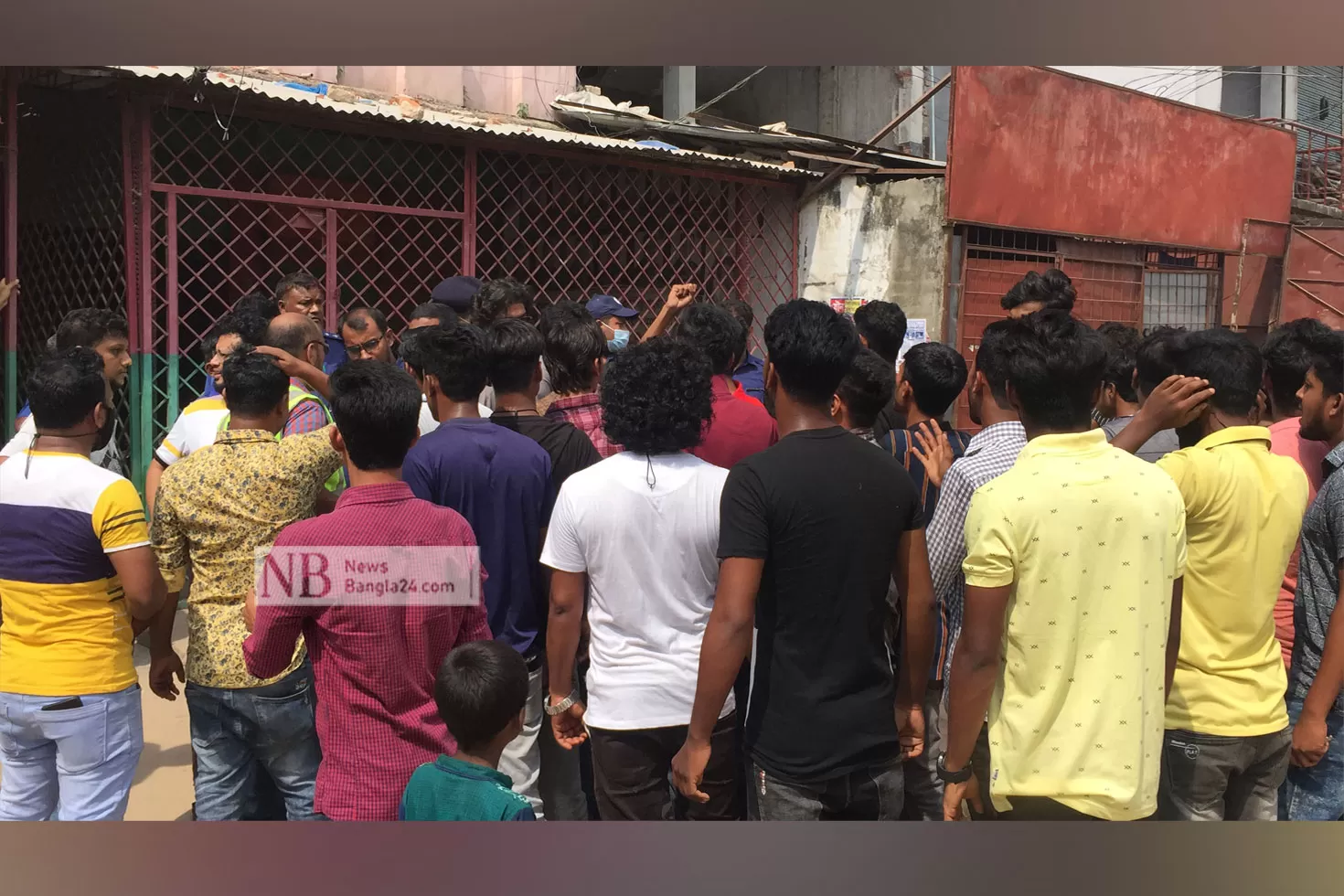 গাংনীতে বিএনপি অফিসে ছাত্রলীগের ‘হামলা’