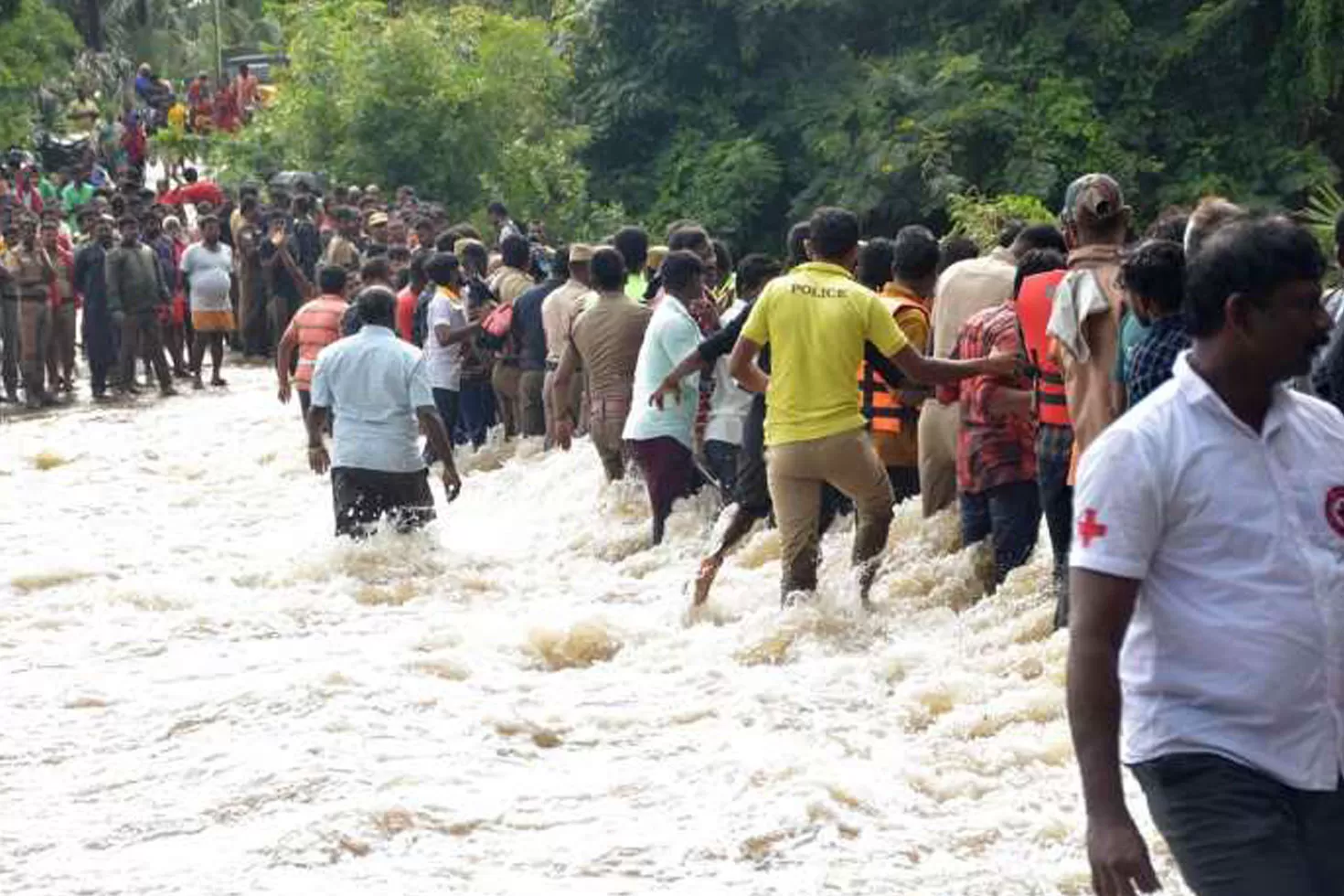 কেরালায়-ভূমিধসে-মৃত-১৫-নিখোঁজ-১২