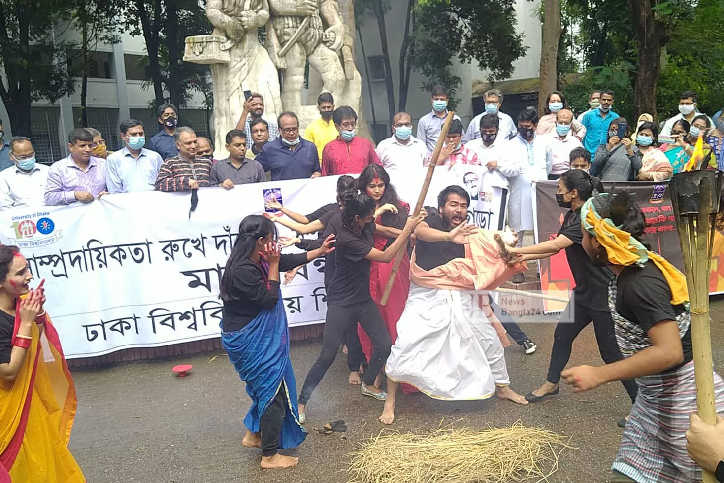 হামলার-প্রতিবাদ-পথনাটকে