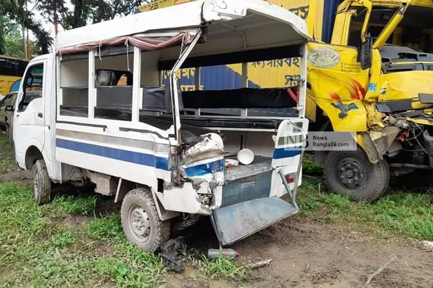 লেগুনায় ট্রাকের ধাক্কা, নিহত ২