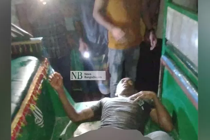 বাসচাপায় পোশাকশ্রমিক নিহত