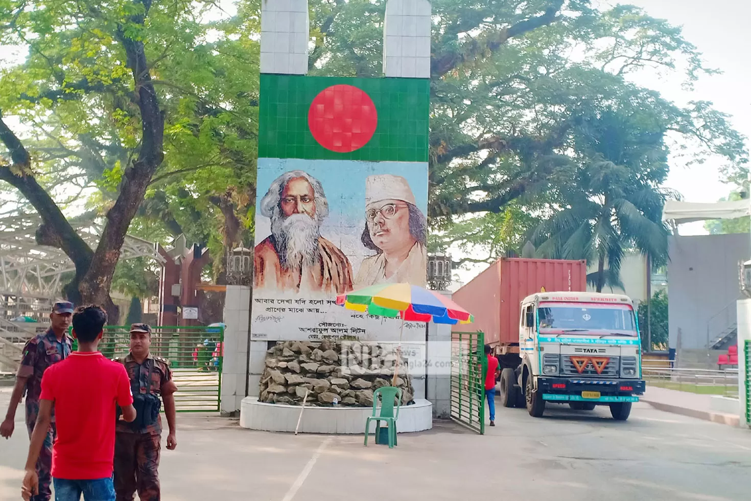 ২৪ ঘণ্টাই খোলা থাকবে বেনাপোল-পেট্রাপোল বন্দর