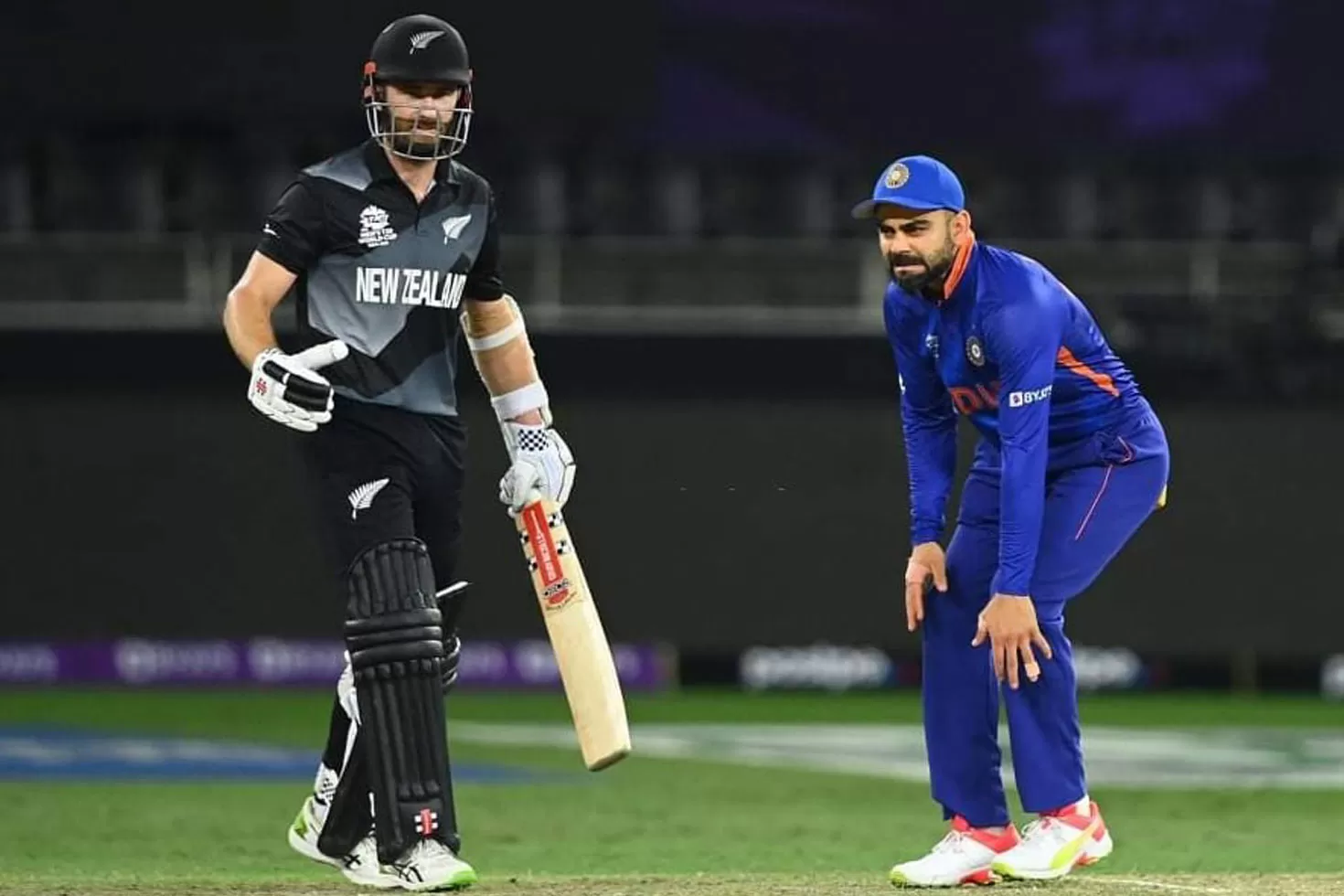 কোহলিদের ধসিয়ে নিউজিল্যান্ডের সহজ জয়