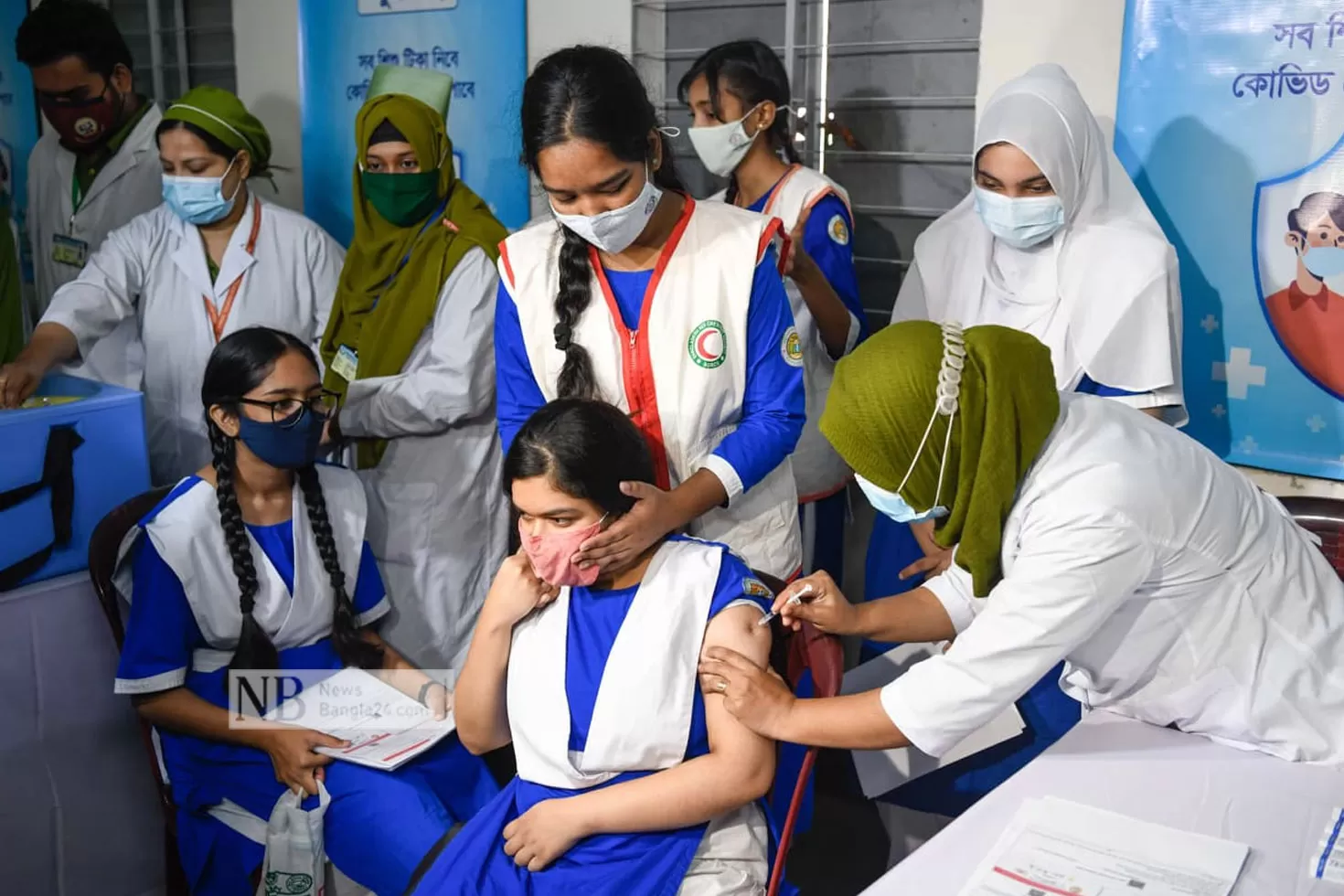 টিকায় অগ্রাধিকার এসএসসি পরীক্ষার্থীদের