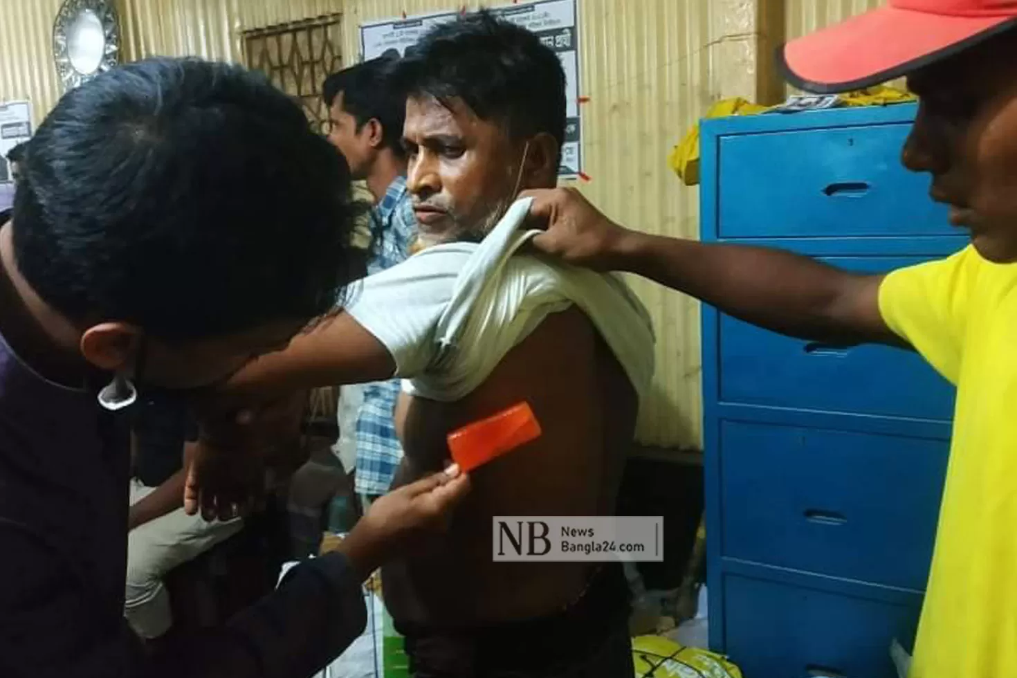 ফের হামলার অভিযোগ স্বতন্ত্র প্রার্থী আওলাদের