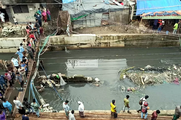 নালায়-পড়ে-প্রাণহানির-জন্য-চসিক-ও-সিডিএ-দায়ী