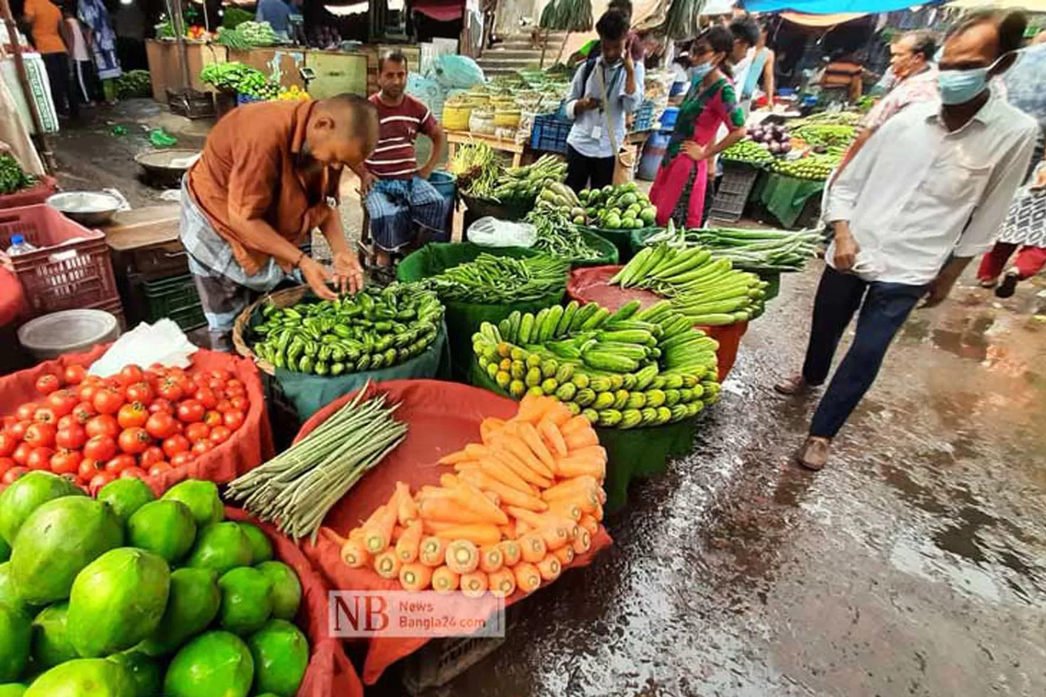 ডিজেলের বাড়তি দাম ভয় দেখাচ্ছে কাঁচাবাজারে