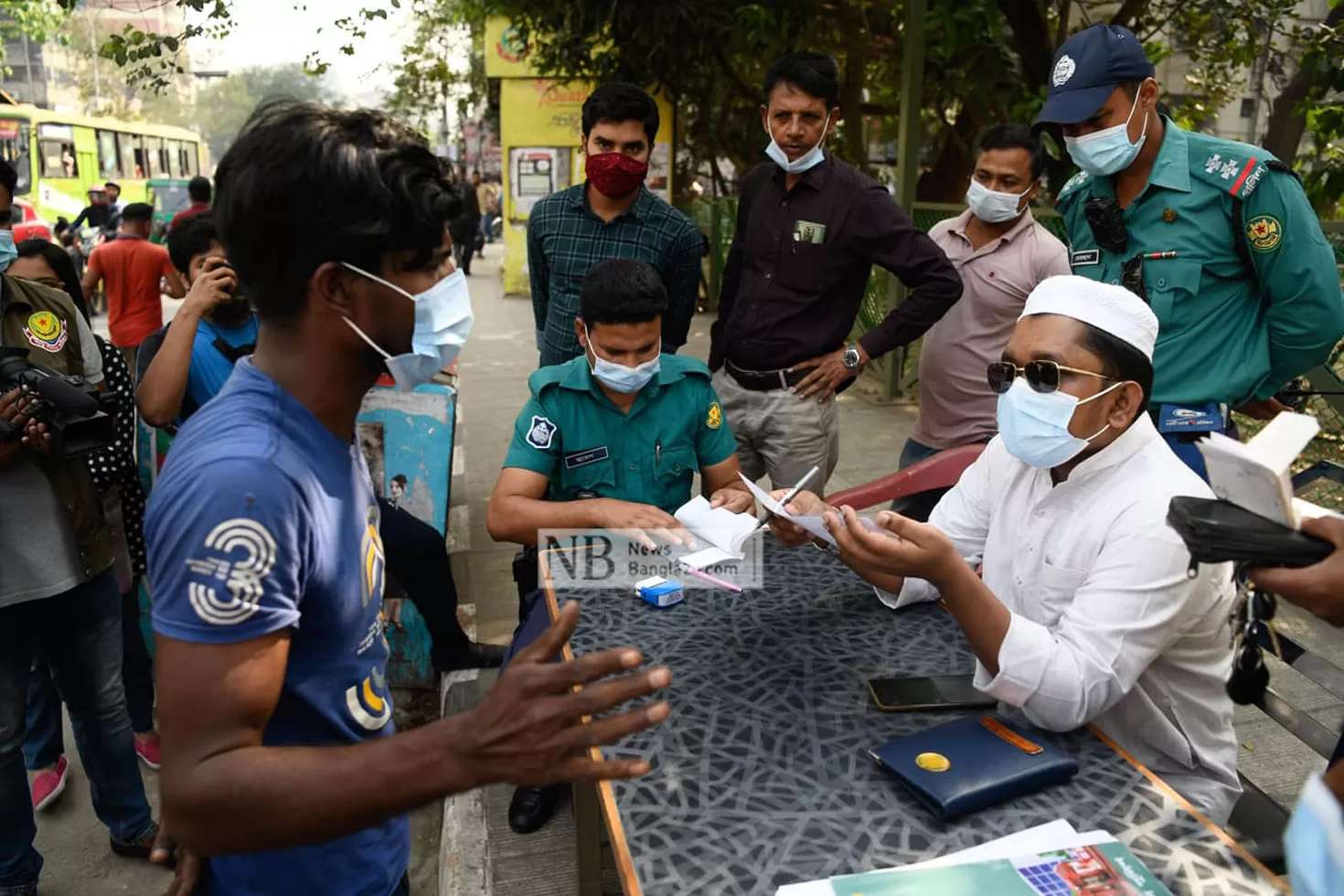 বাসে-নেই-ভাড়ার-তালিকা-জরিমানা-সাড়ে-১৮-হাজার-টাকা