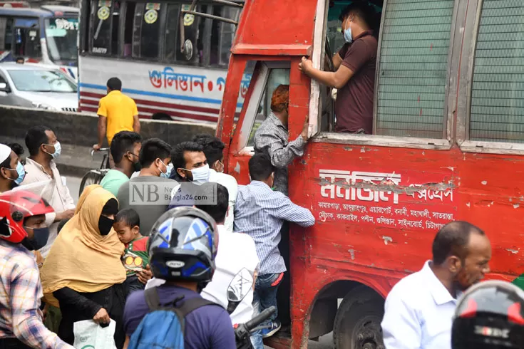 বাসে-টিকিটব্যবস্থা-উঠে-গেল-যে-কারণে