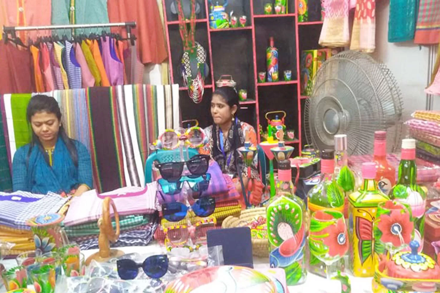 করোনায়-ক্ষতিগ্রস্ত-নারীদের-জন্য-এডিবির-১২৮৭-কোটি-টাকা-