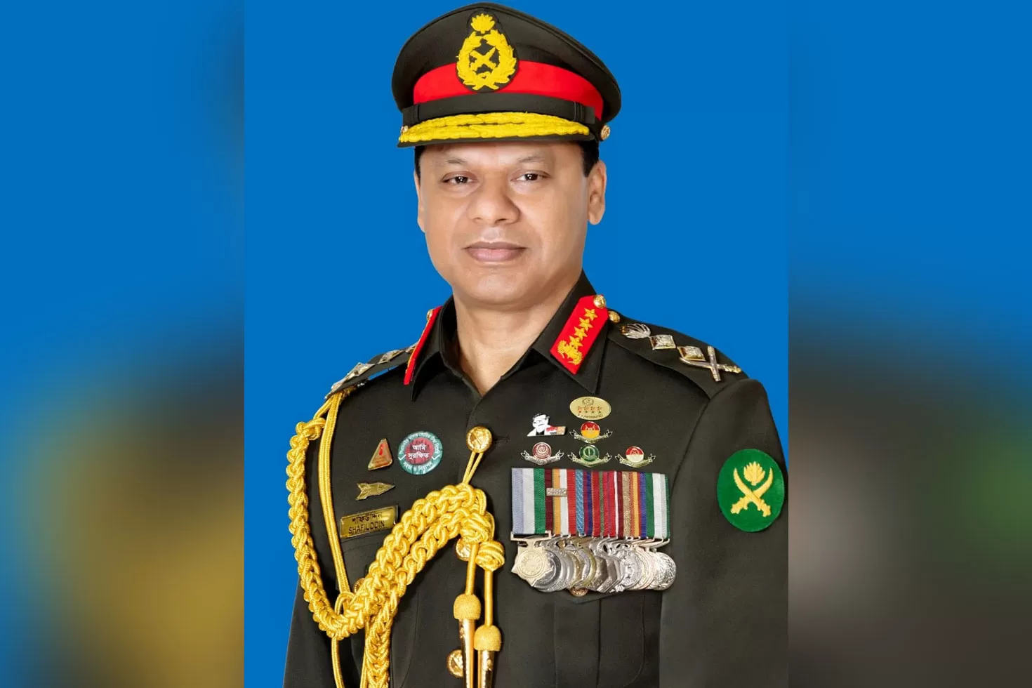 আমিরাত থেকে দেশে ফিরলেন সেনাপ্রধান